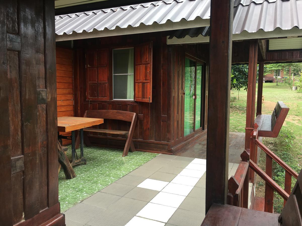 Kum Nangpaya Hotel Kaeng Kachan Exterior foto