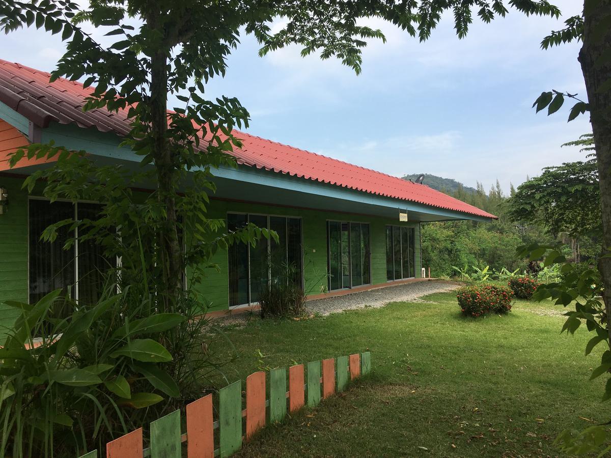 Kum Nangpaya Hotel Kaeng Kachan Exterior foto