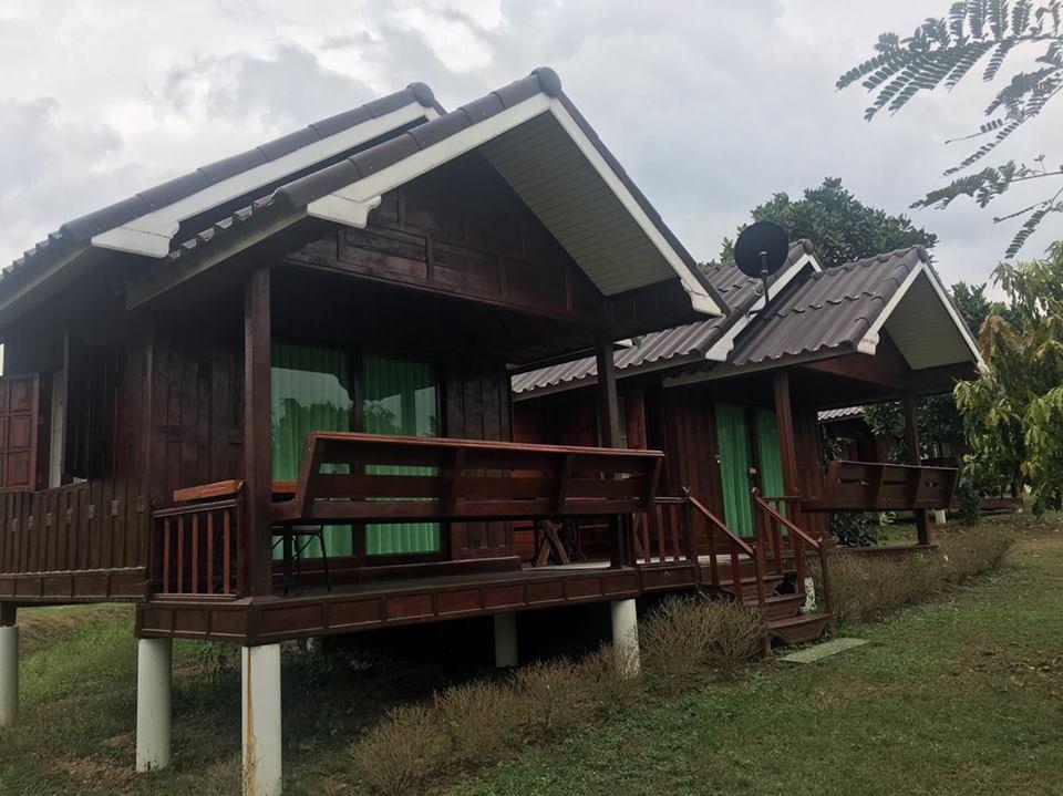 Kum Nangpaya Hotel Kaeng Kachan Exterior foto